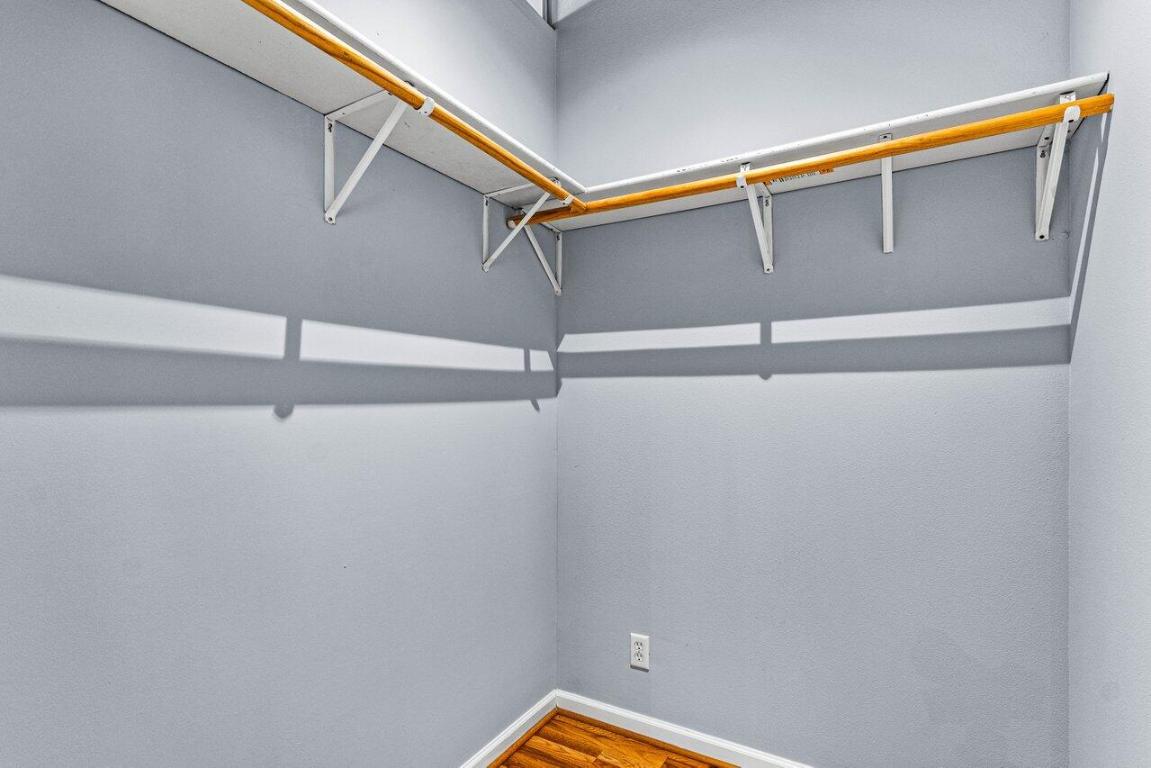 401 W Atlantic Avenue L 012