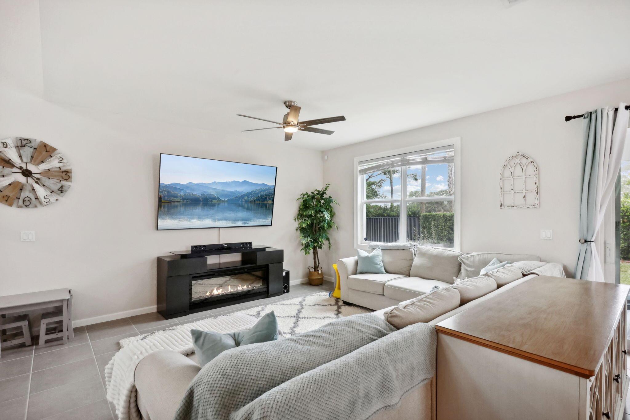 6843 Langdon Way