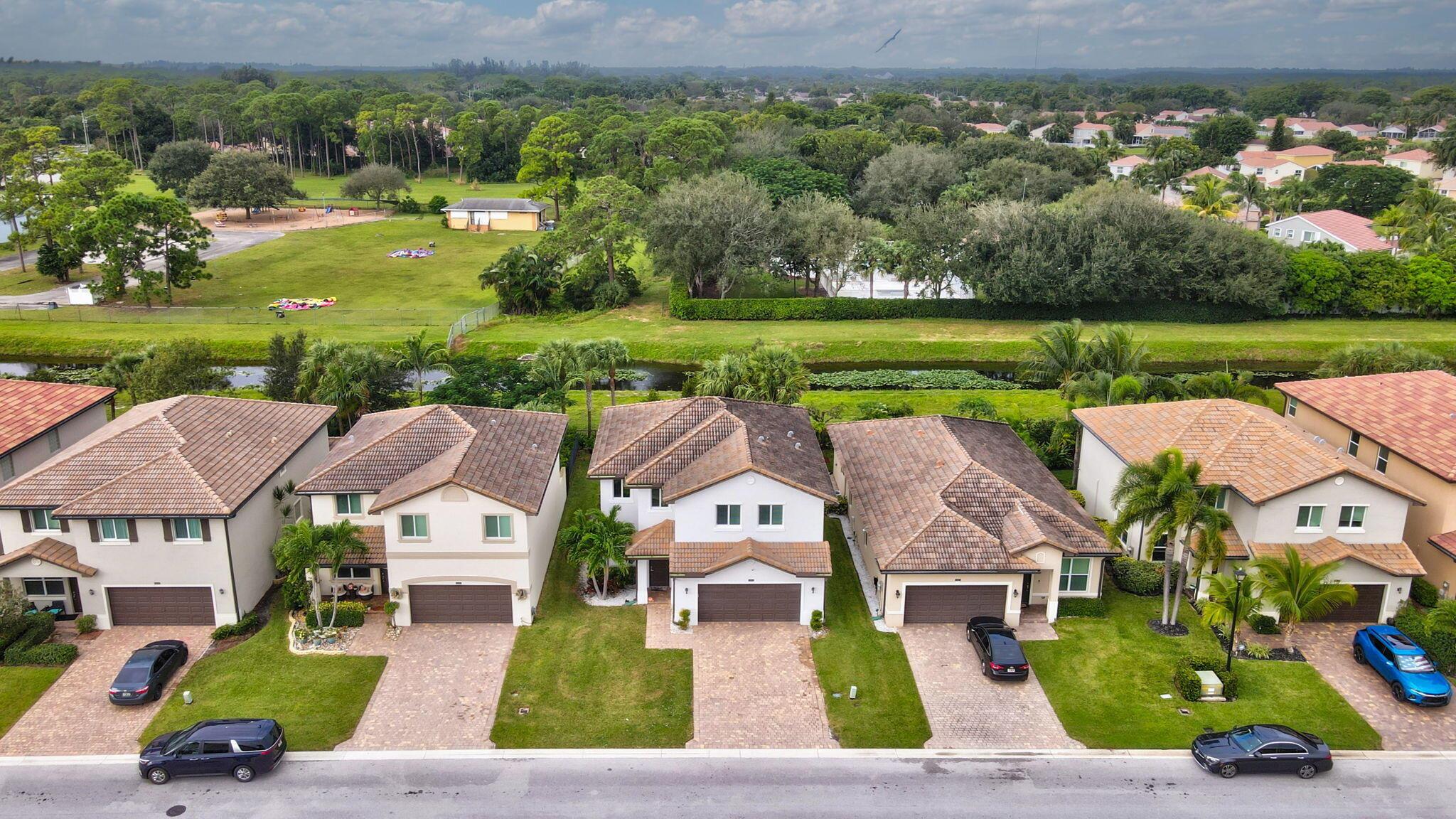 6843 Langdon Way
