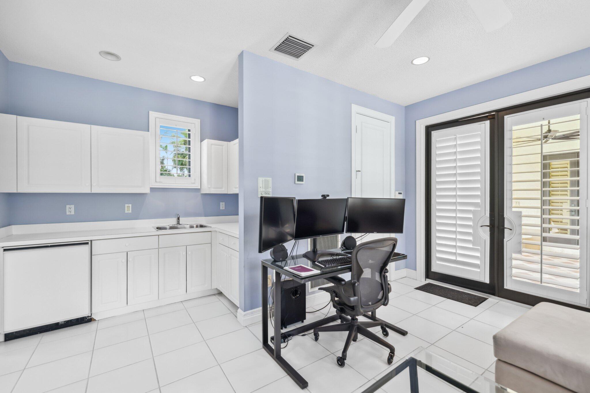 18800 Long Lake Drive