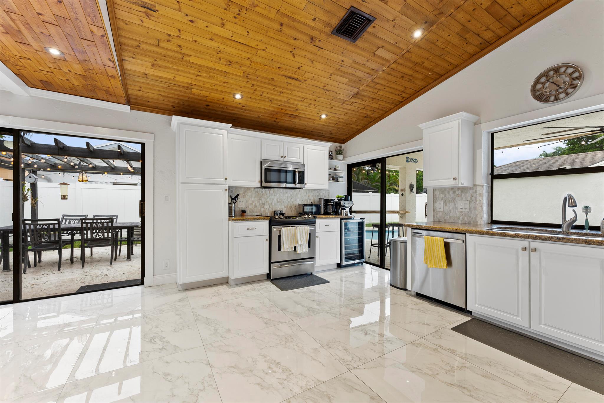 11627 Countryview Lane