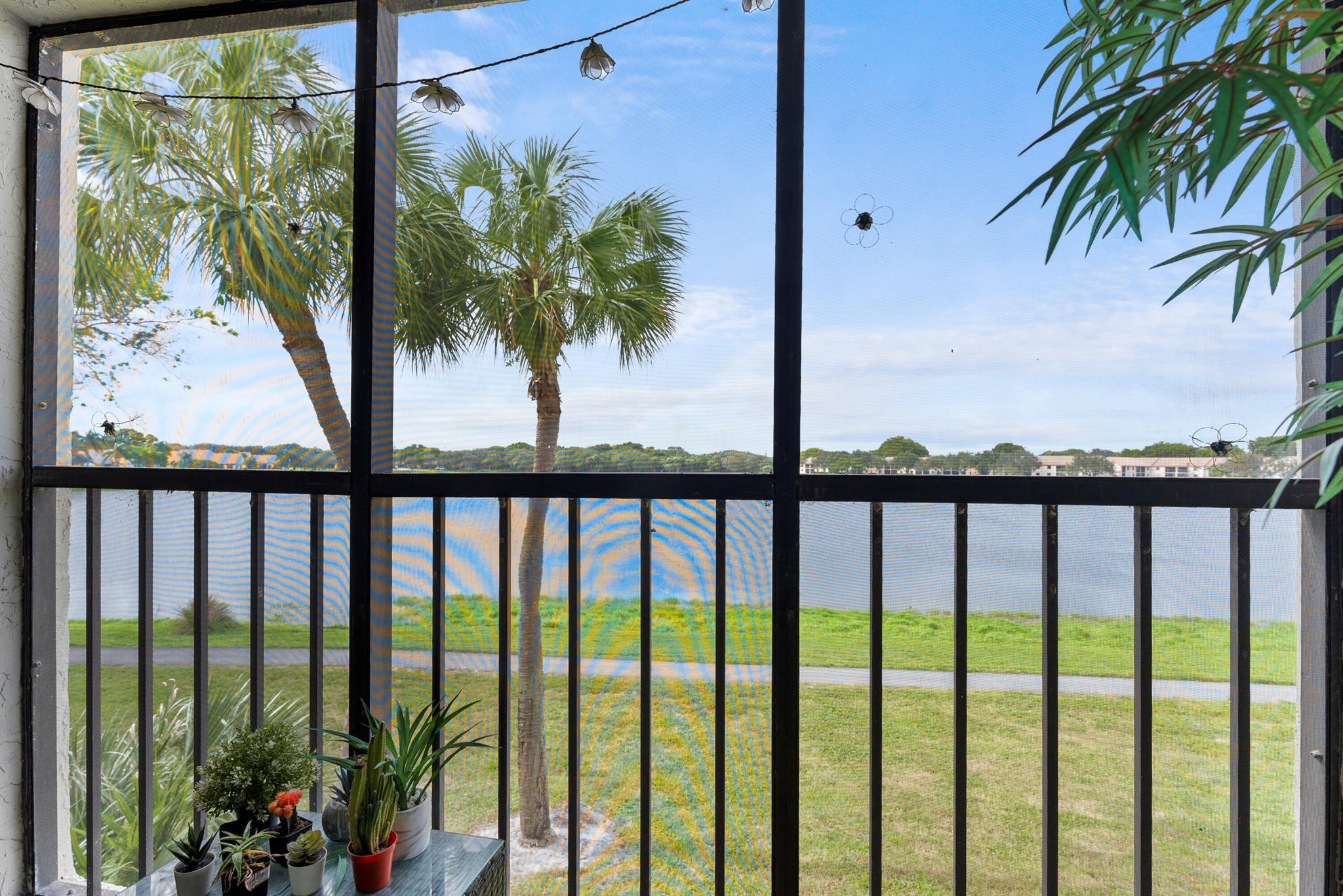 325 Palmwood Place 213