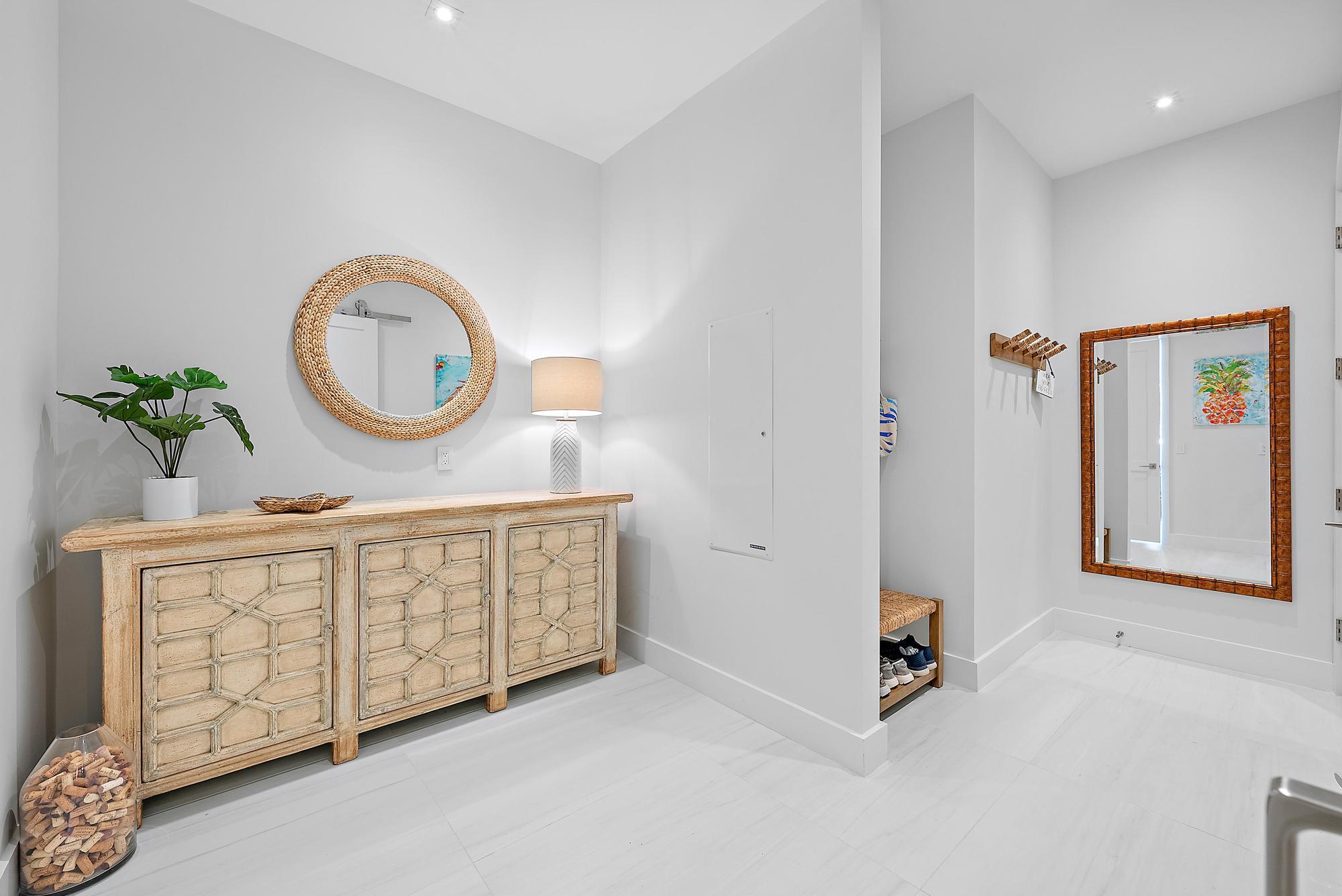 8599 SE Sabal Street