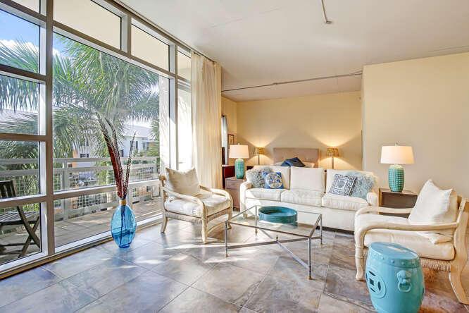 365 SE 6th Avenue 309