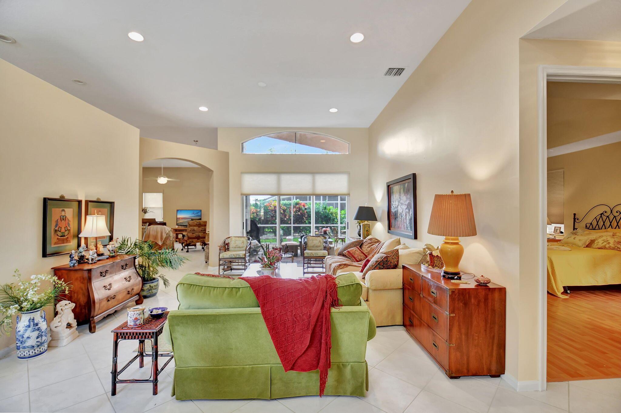 5394 Landon Circle