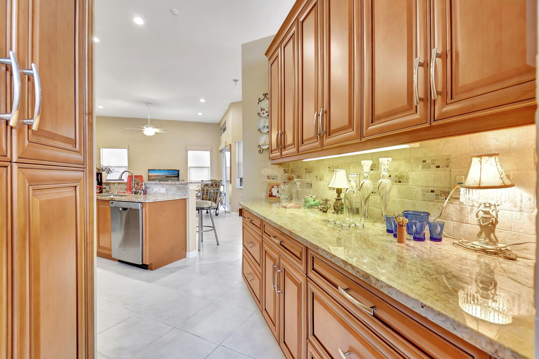 5394 Landon Circle