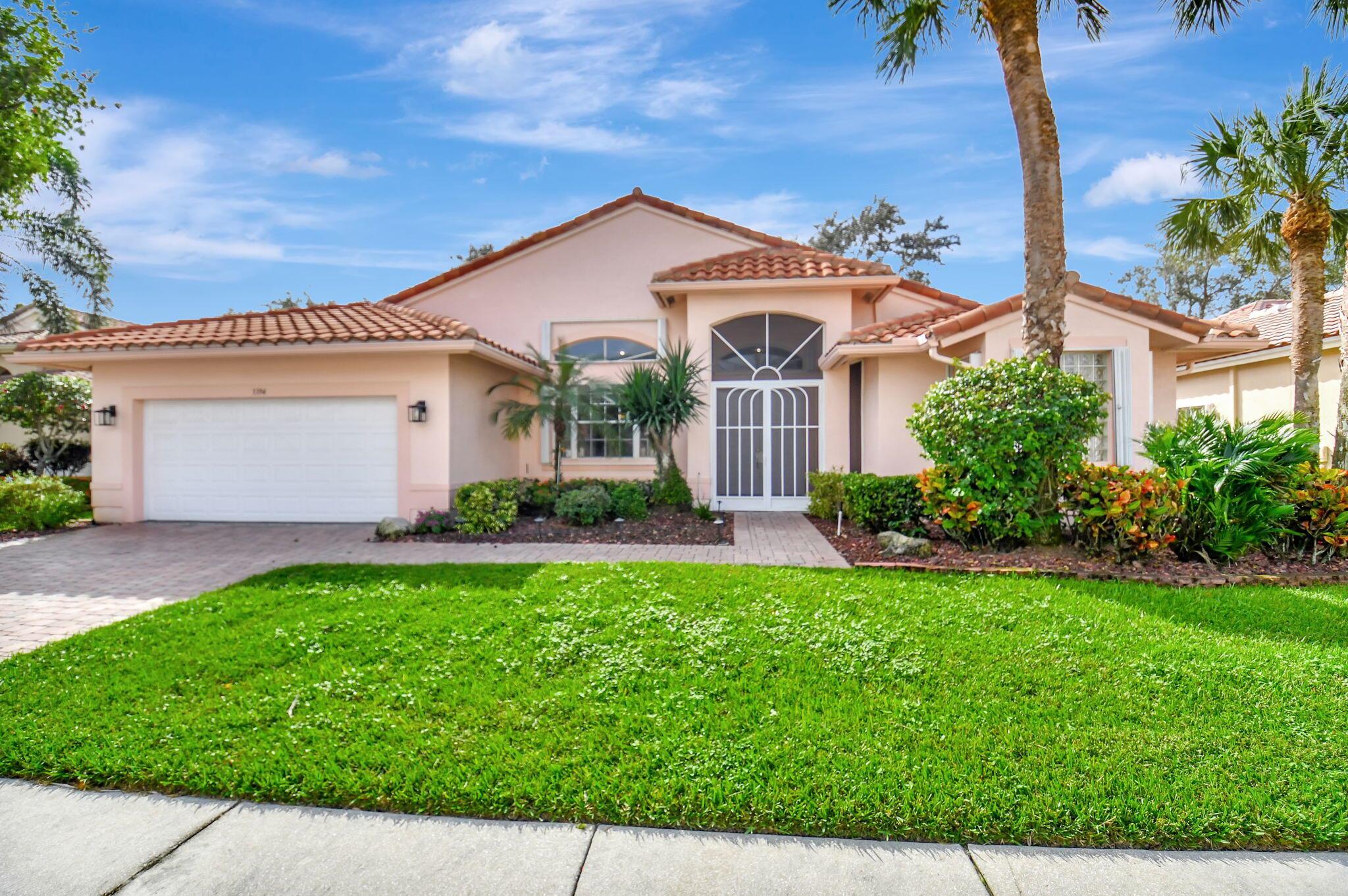 5394 Landon Circle