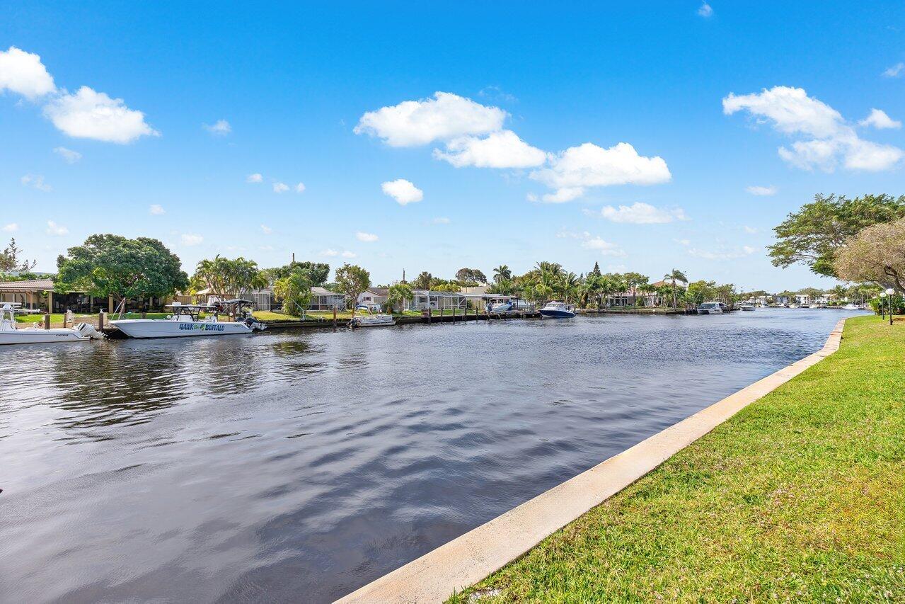 13 Royal Palm Way Unit 602