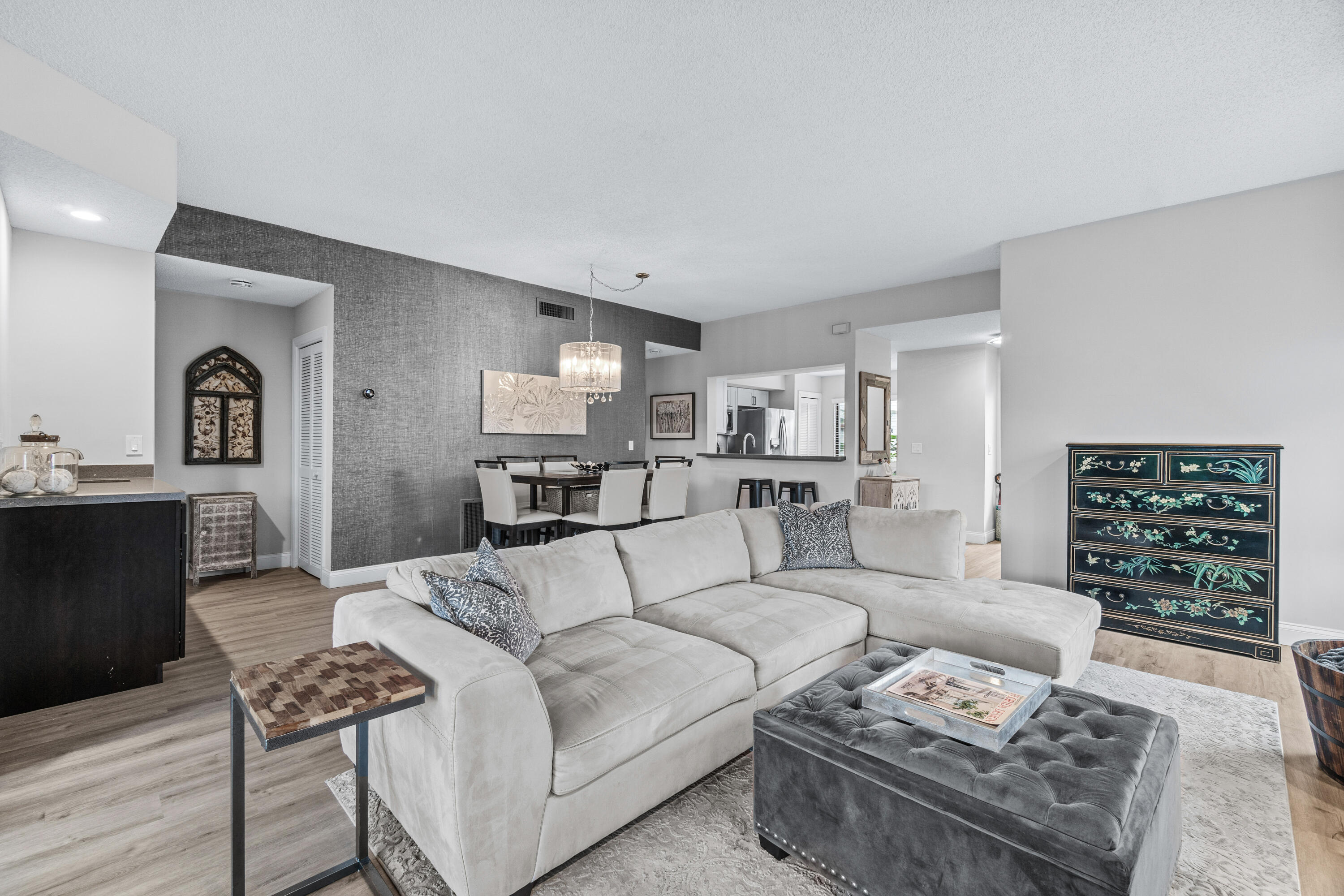 7926 Seville Place 2001, Boca Raton Unit: 2001