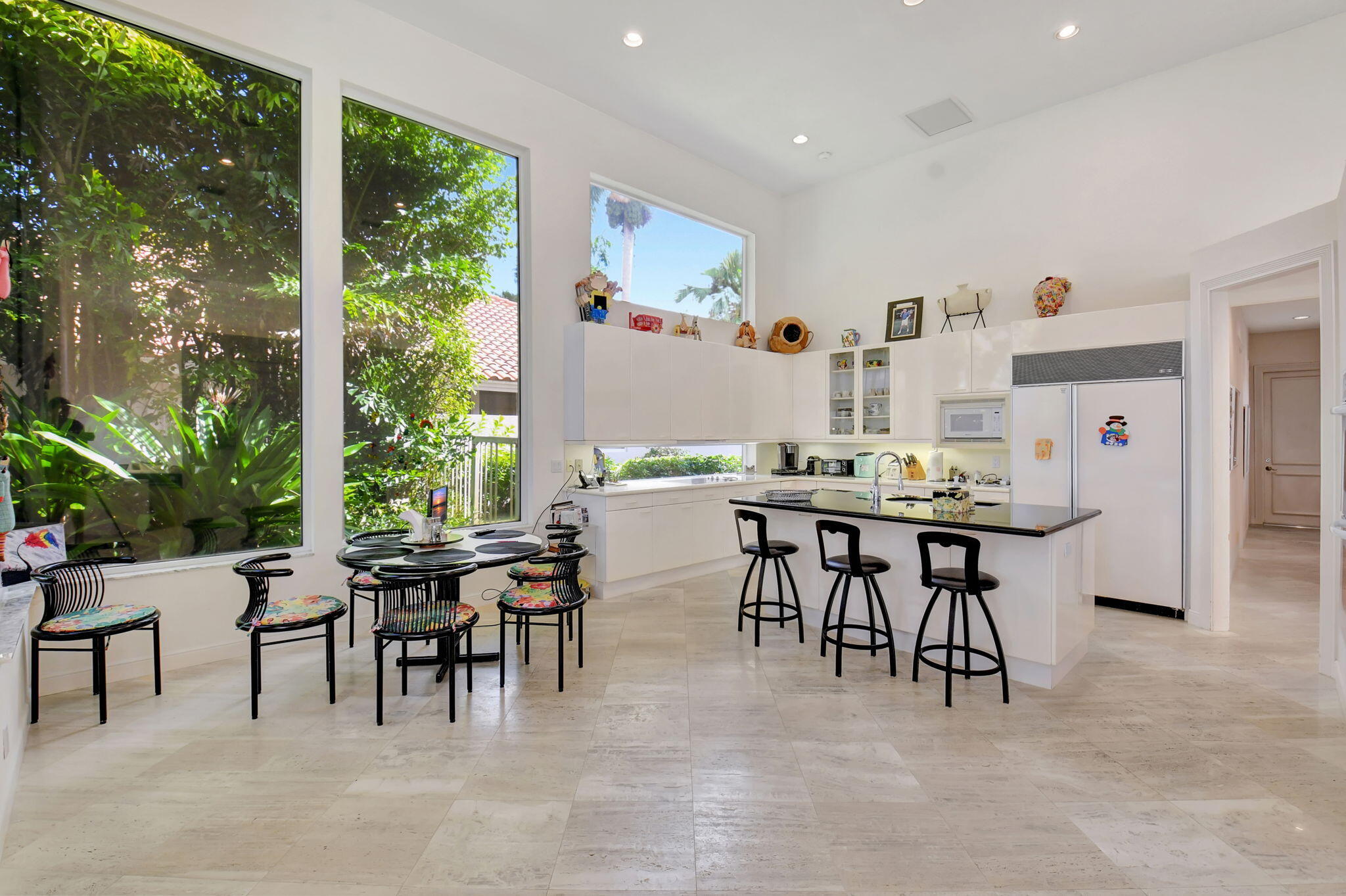 6921 Lions Head Lane