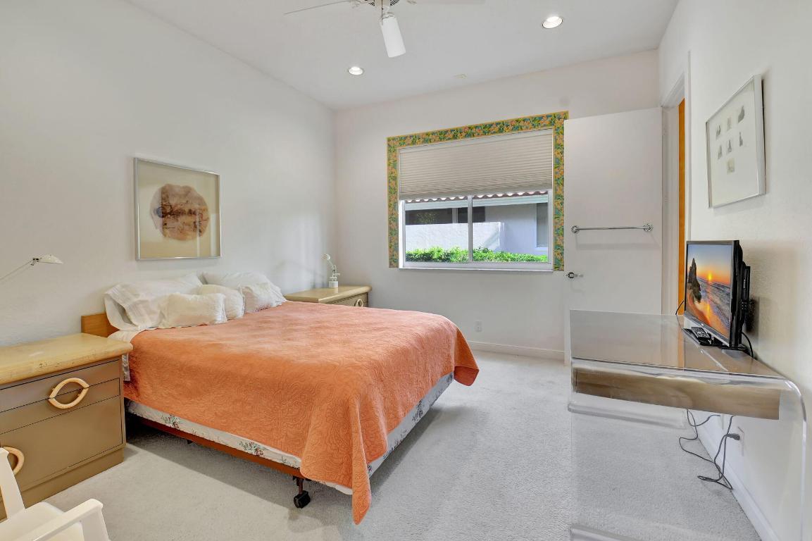 6921 Lions Head Lane