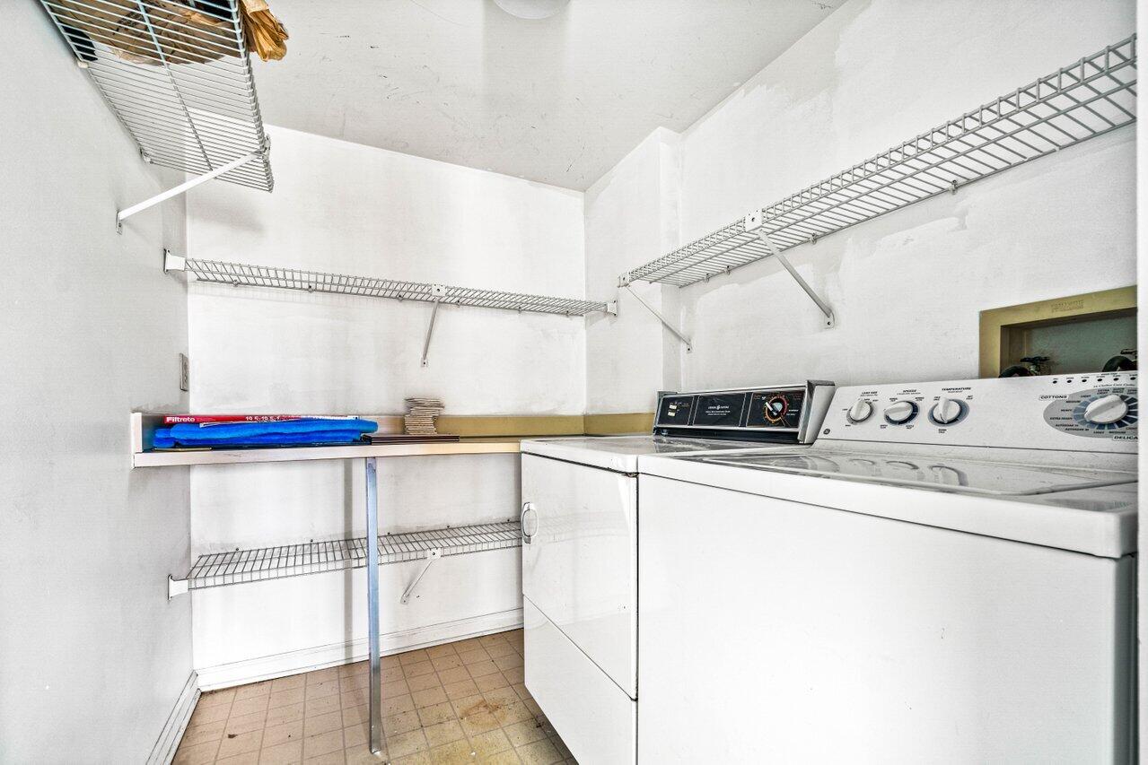 10667 W Clairmont Circle 301, Tamarac Unit: 301