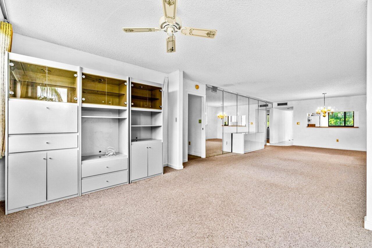 10667 W Clairmont Circle 301, Tamarac Unit: 301