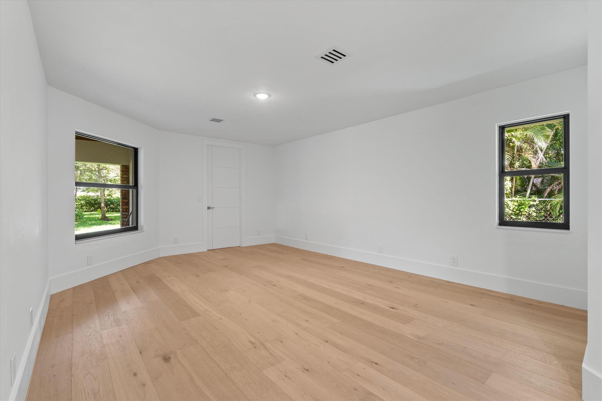 12525 Oak Arbor Lane