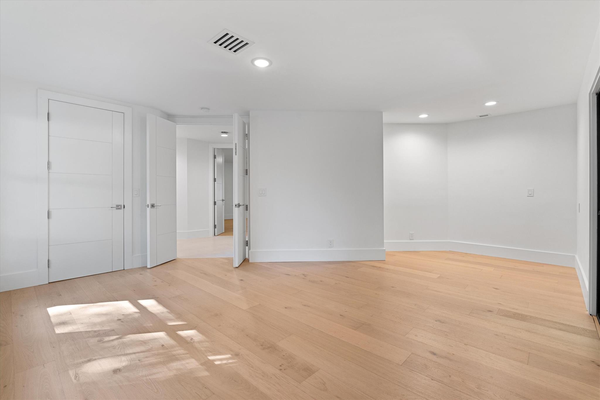 12525 Oak Arbor Lane