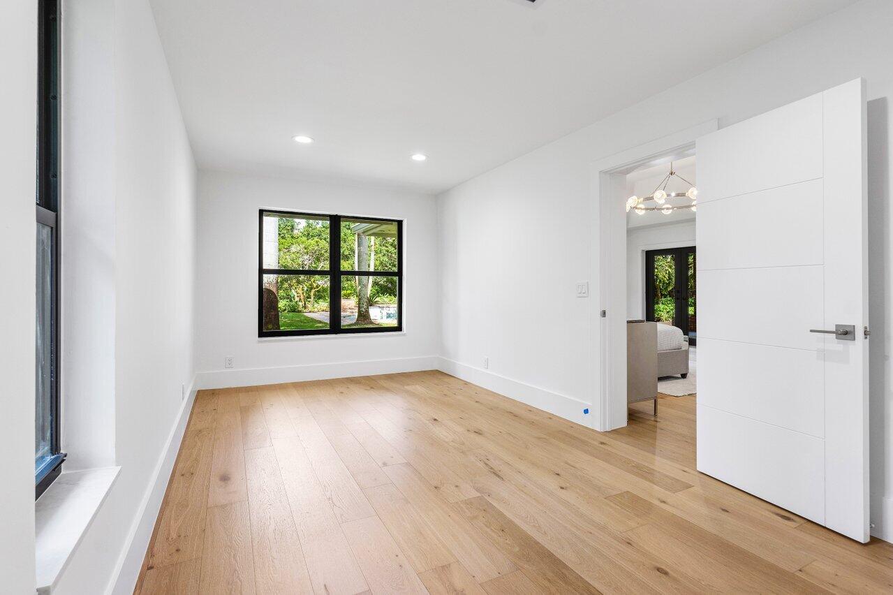 12525 Oak Arbor Lane