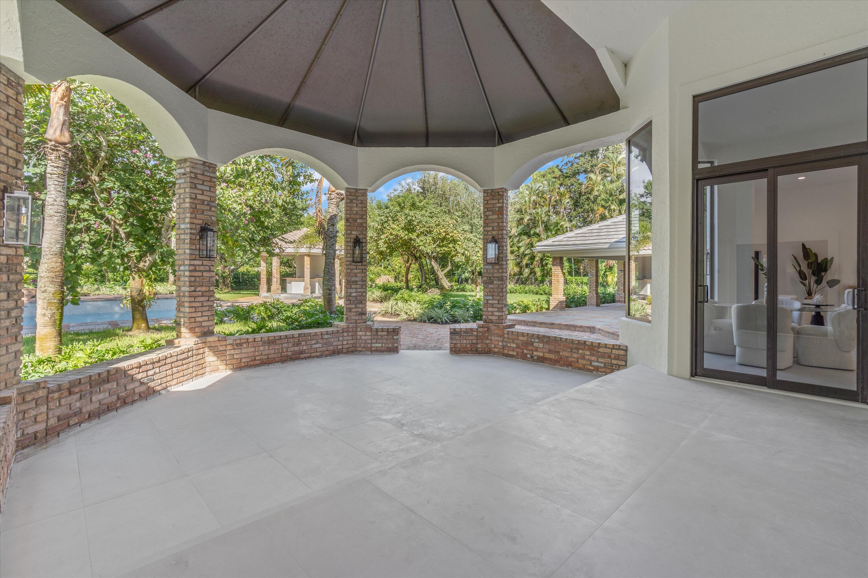 12525 Oak Arbor Lane