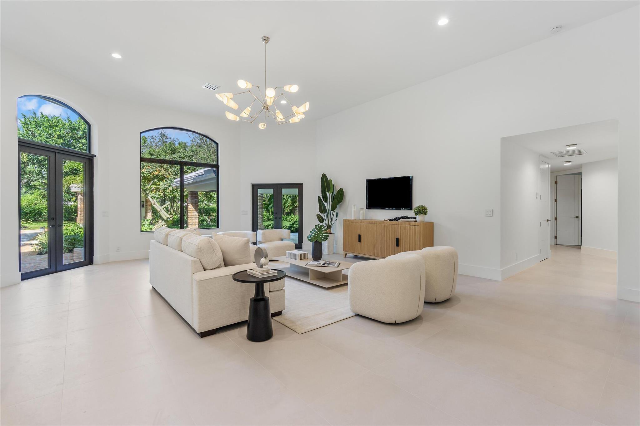 12525 Oak Arbor Lane