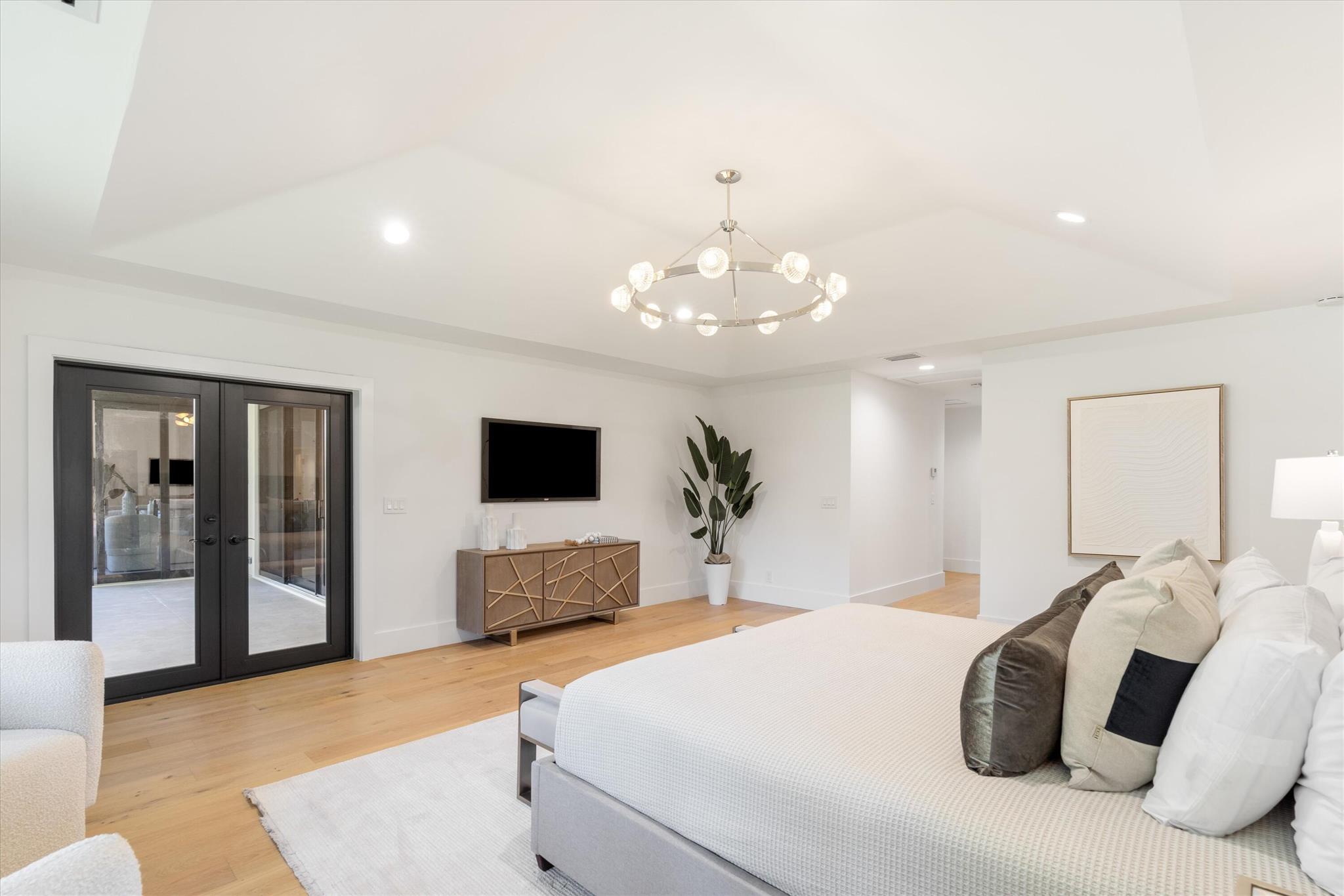 12525 Oak Arbor Lane