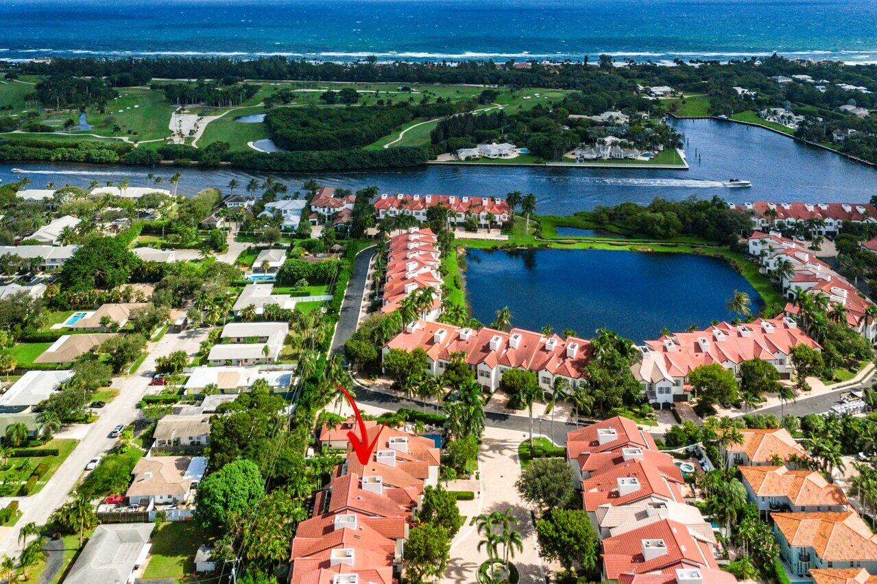 833 Estuary Way
