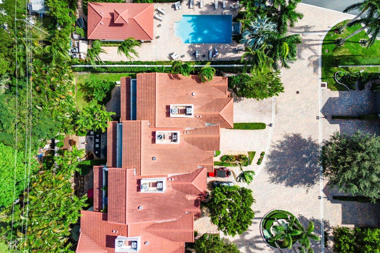 833 Estuary Way