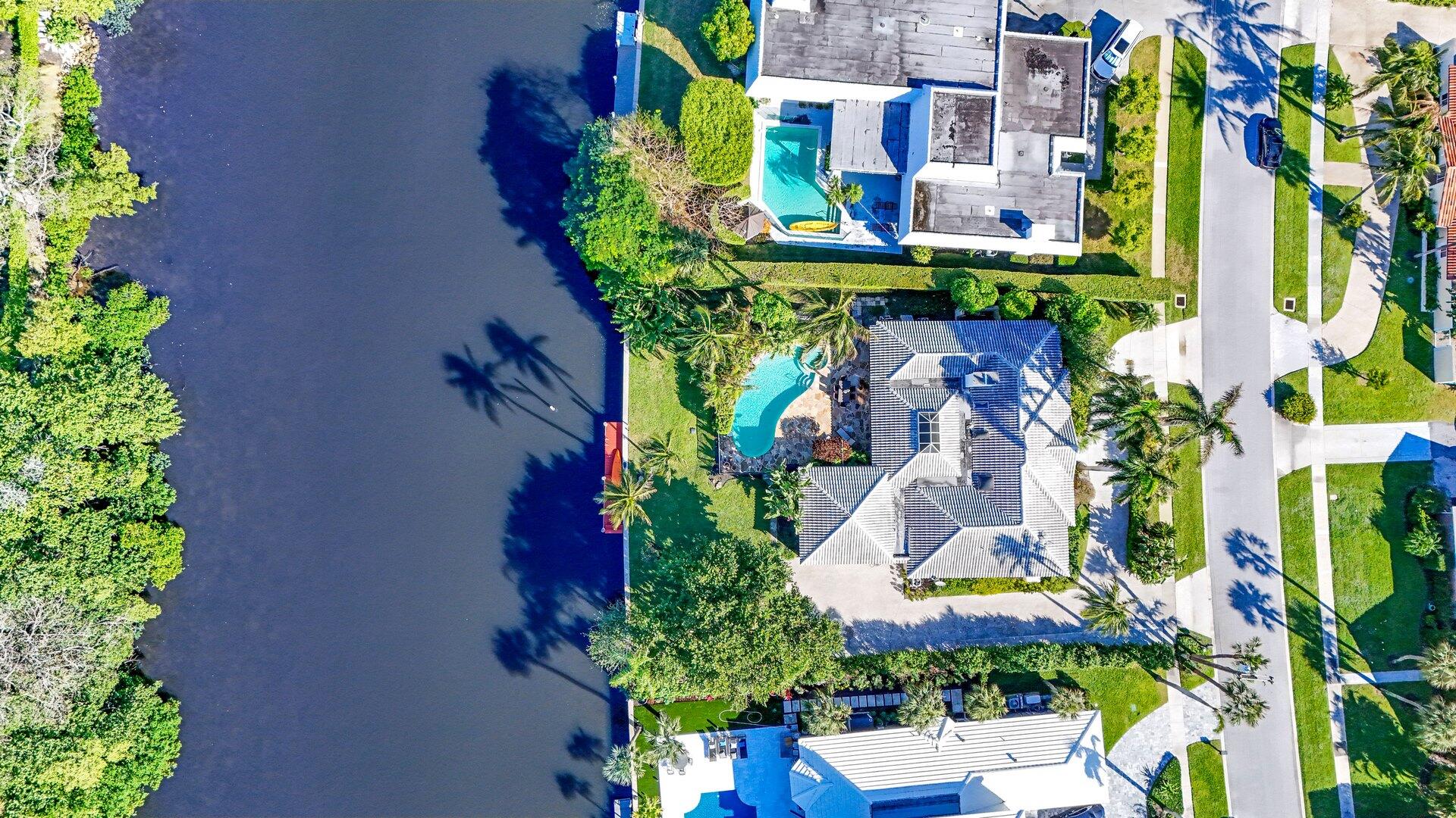 35 Curlew Road, Manalapan