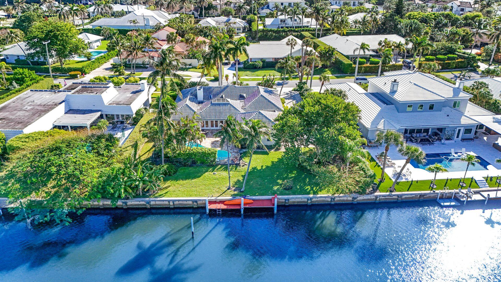 35 Curlew Road, Manalapan