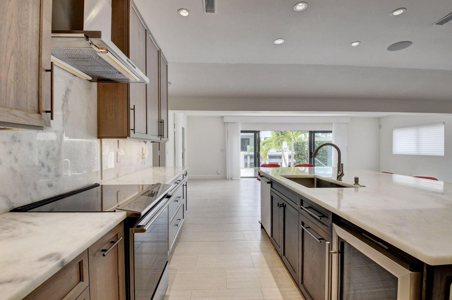 784 NE 71st Street