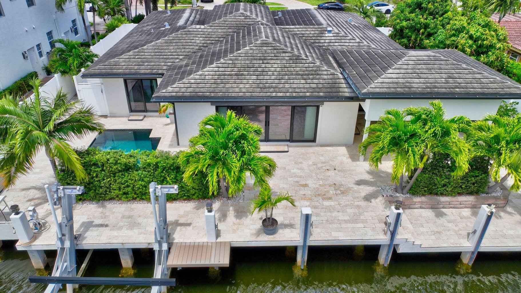 784 NE 71st Street