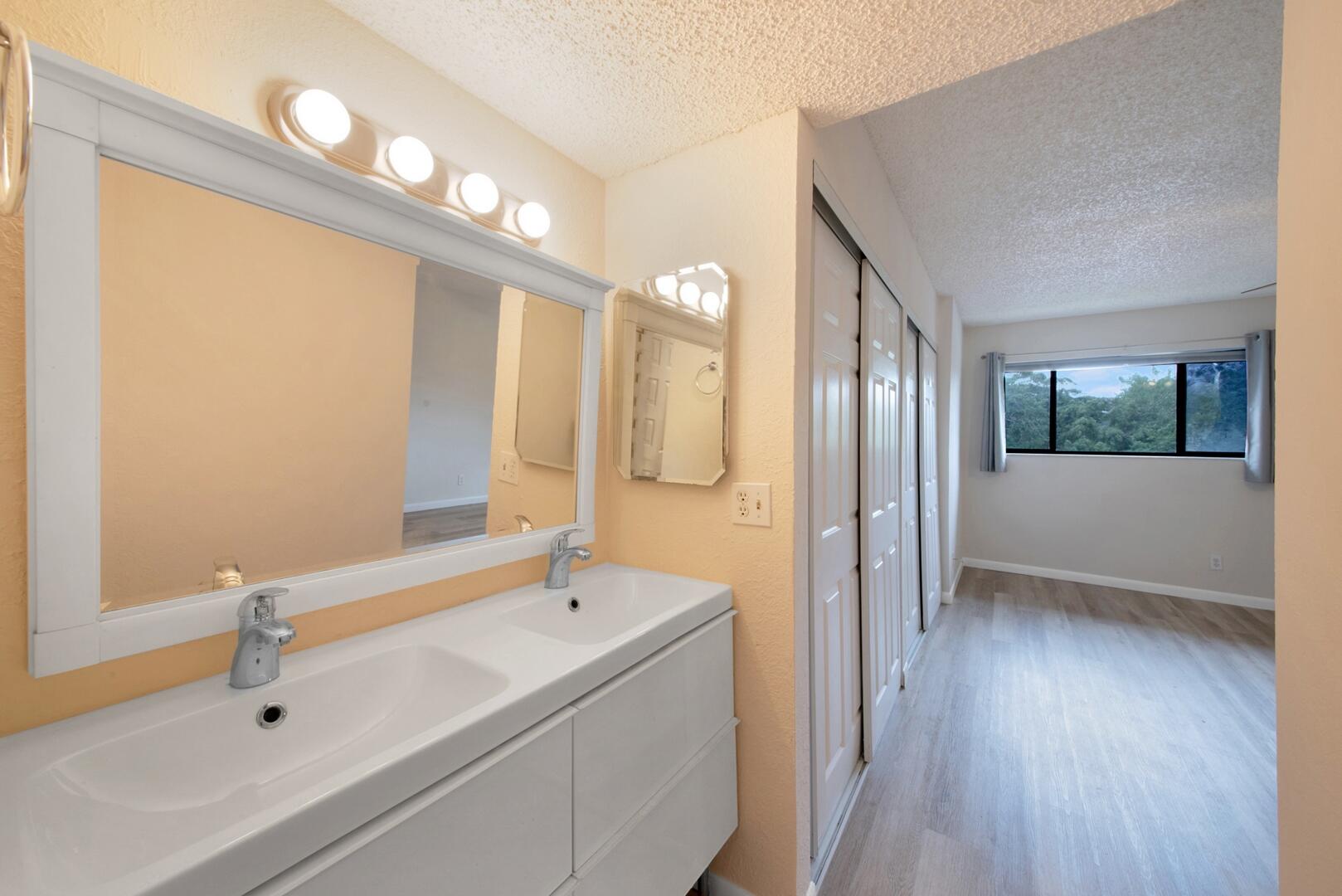 2206 NW 39th Avenue, Coconut Creek