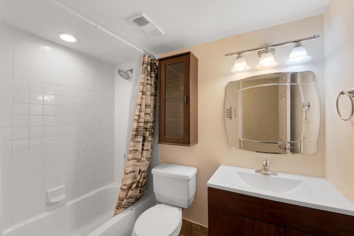 2206 NW 39th Avenue, Coconut Creek