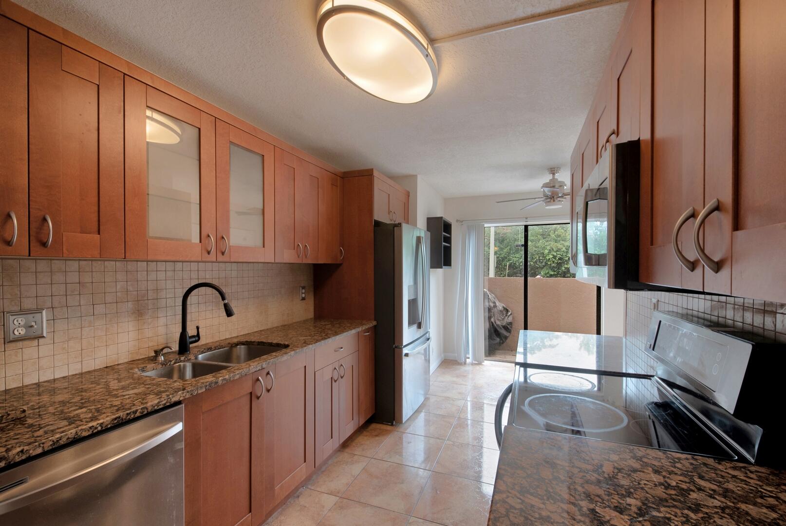 2206 NW 39th Avenue, Coconut Creek