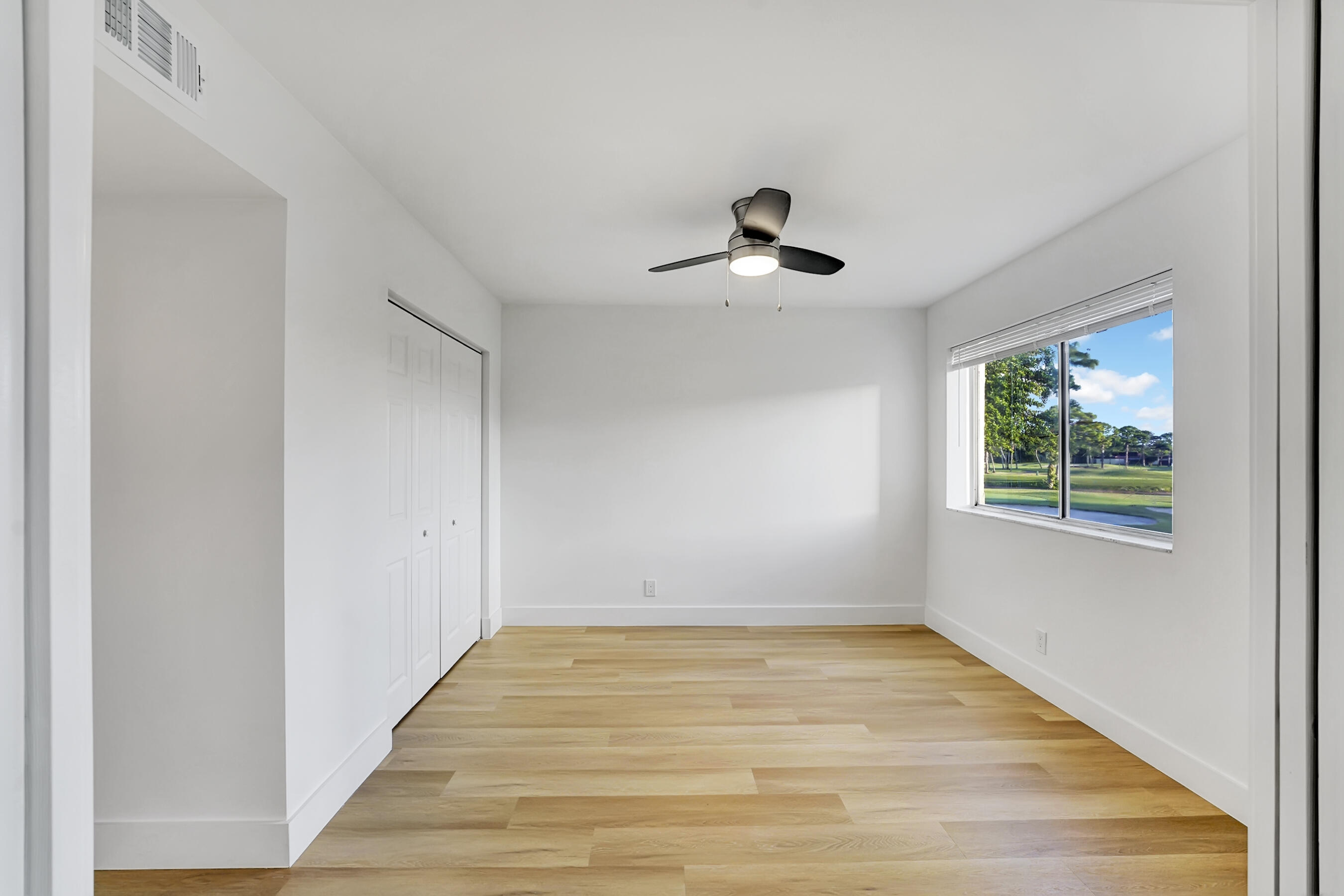 6768 10th Avenue N 202, Lake Worth Unit: 202