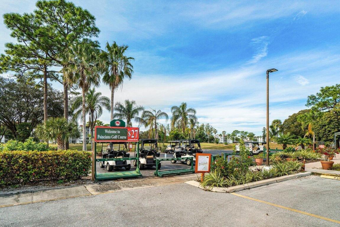 6768 10th Avenue N 202, Lake Worth Unit: 202