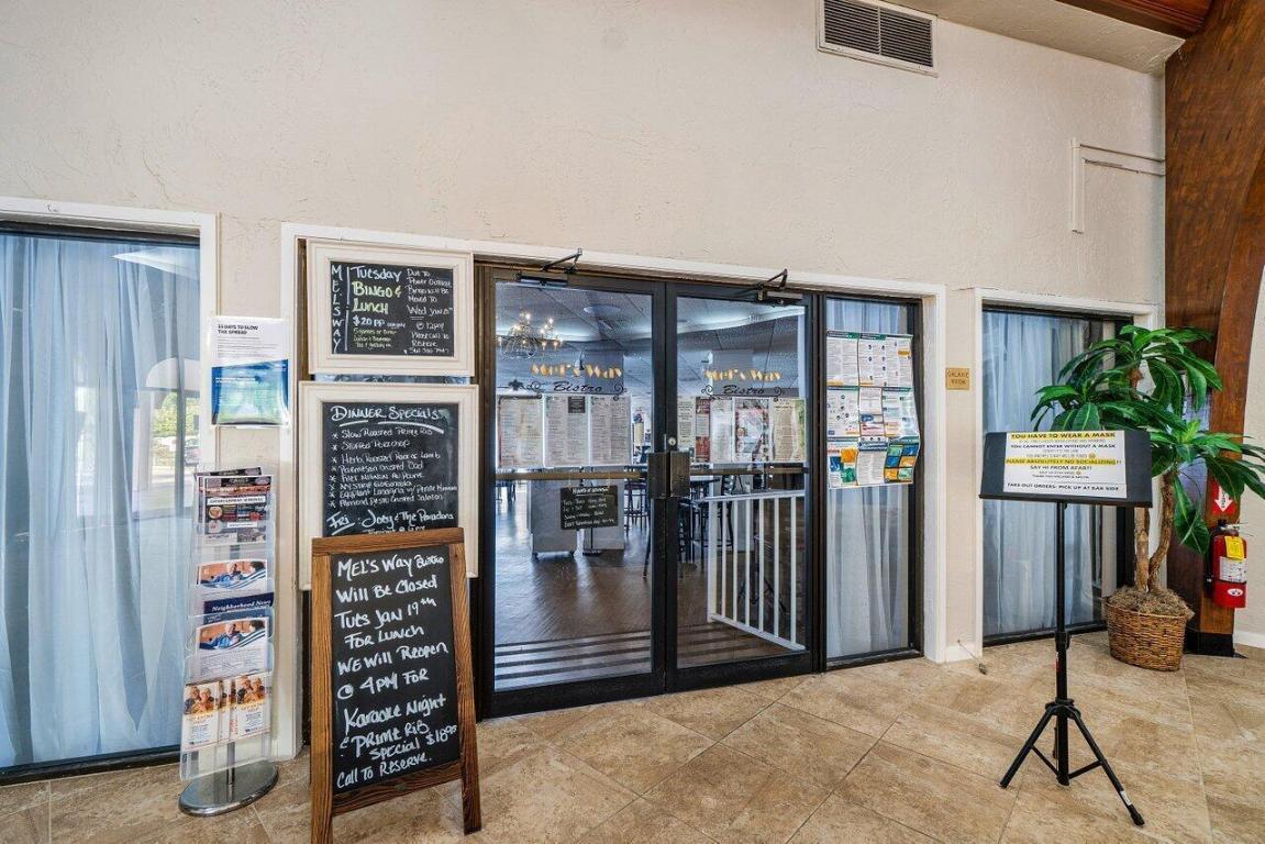 6768 10th Avenue N 202, Lake Worth Unit: 202