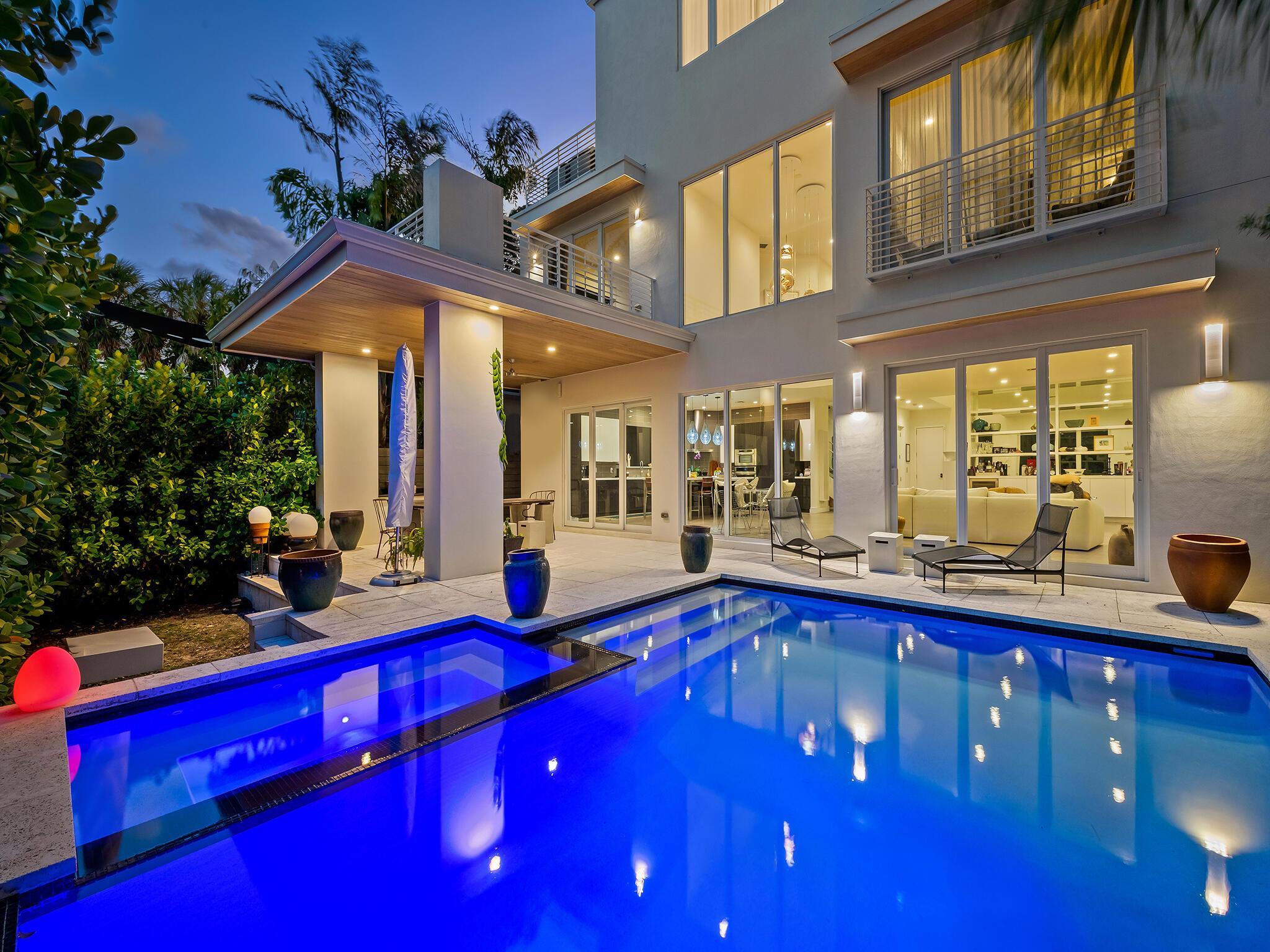 1020 SE 13th Terrace