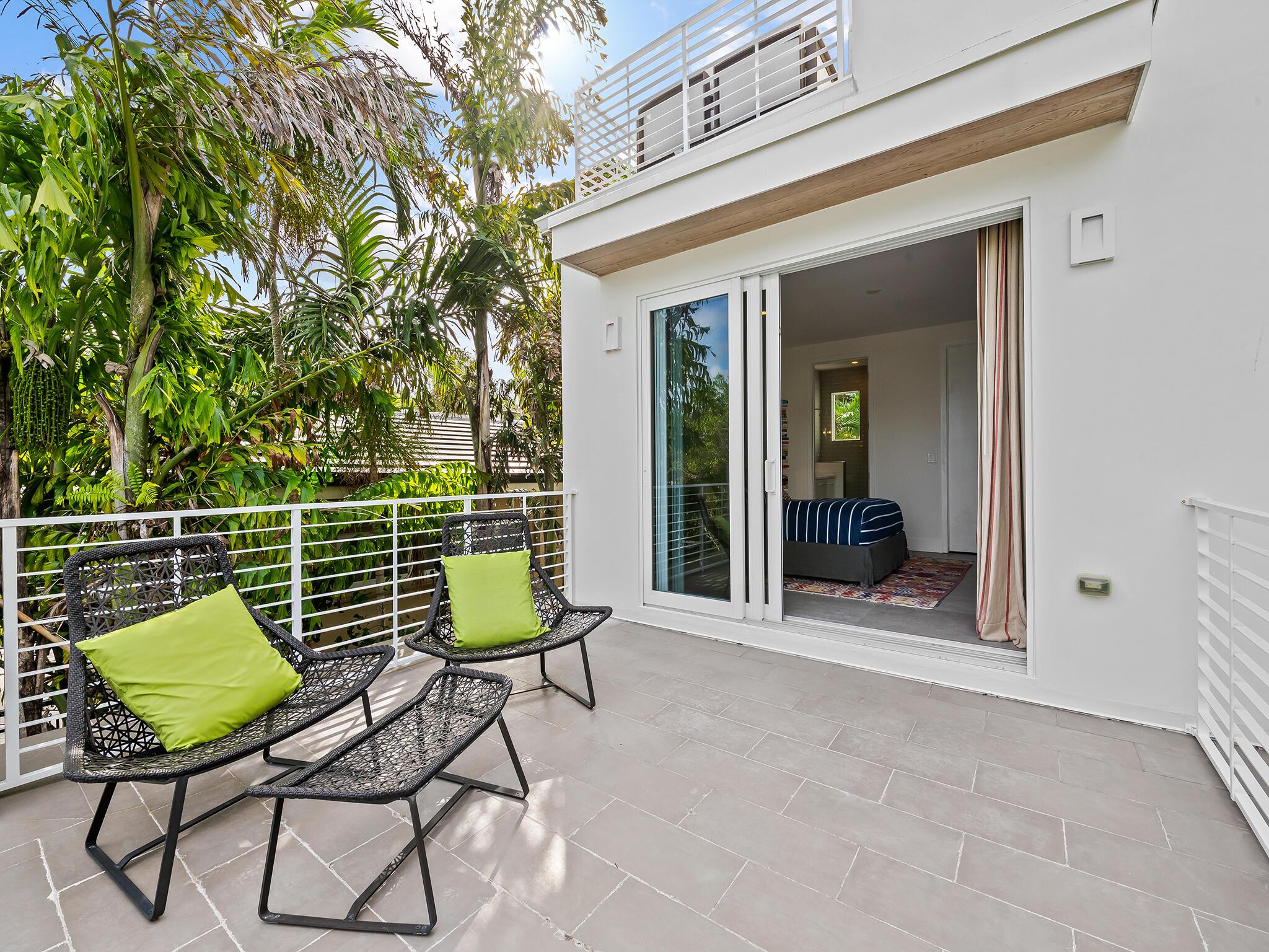 1020 SE 13th Terrace