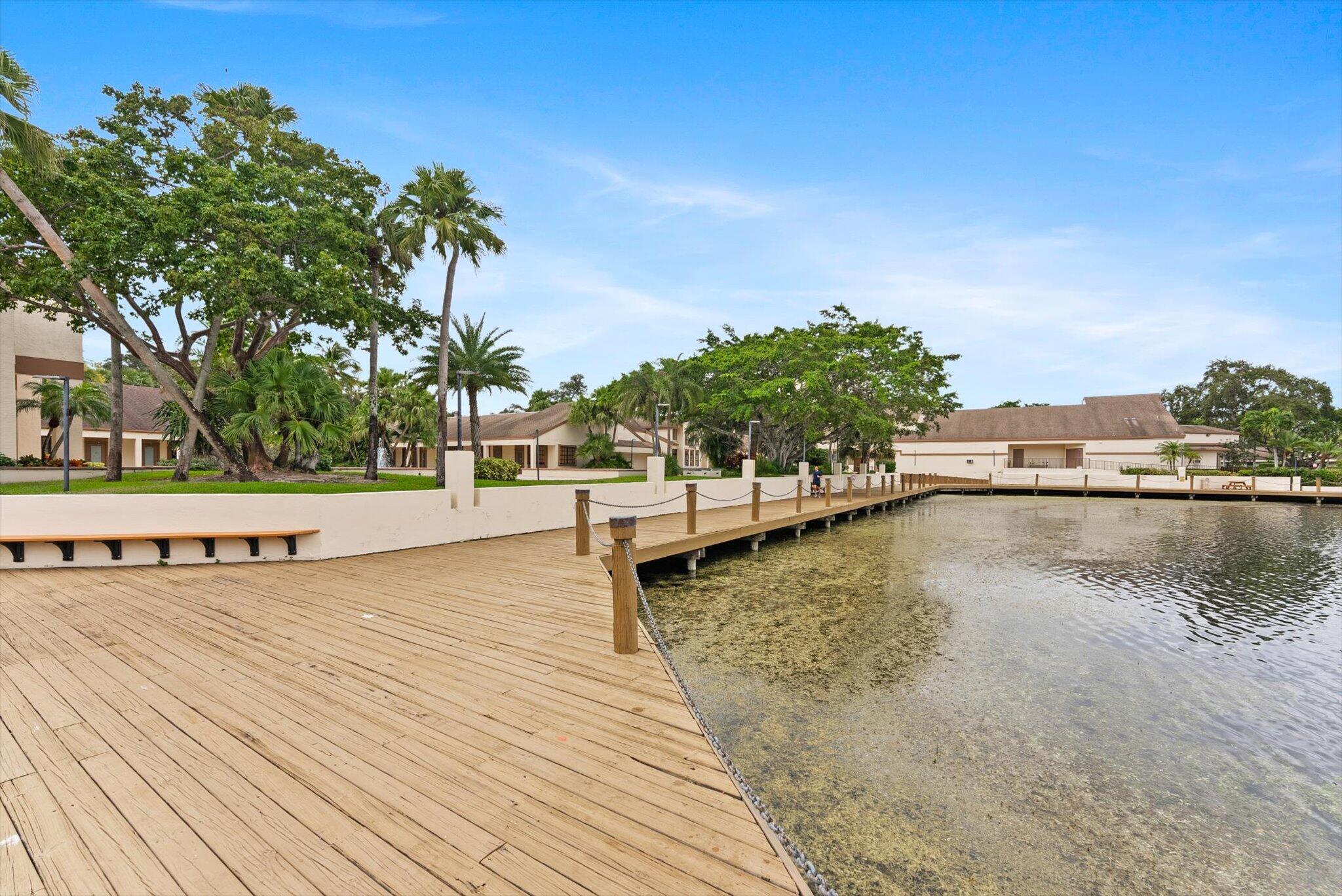 3233 Carambola Circle S 23117