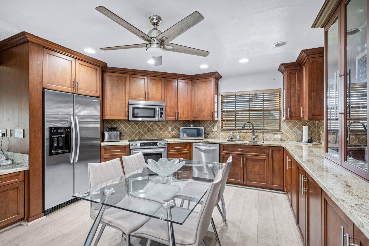 10607 Ladypalm Lane Bb