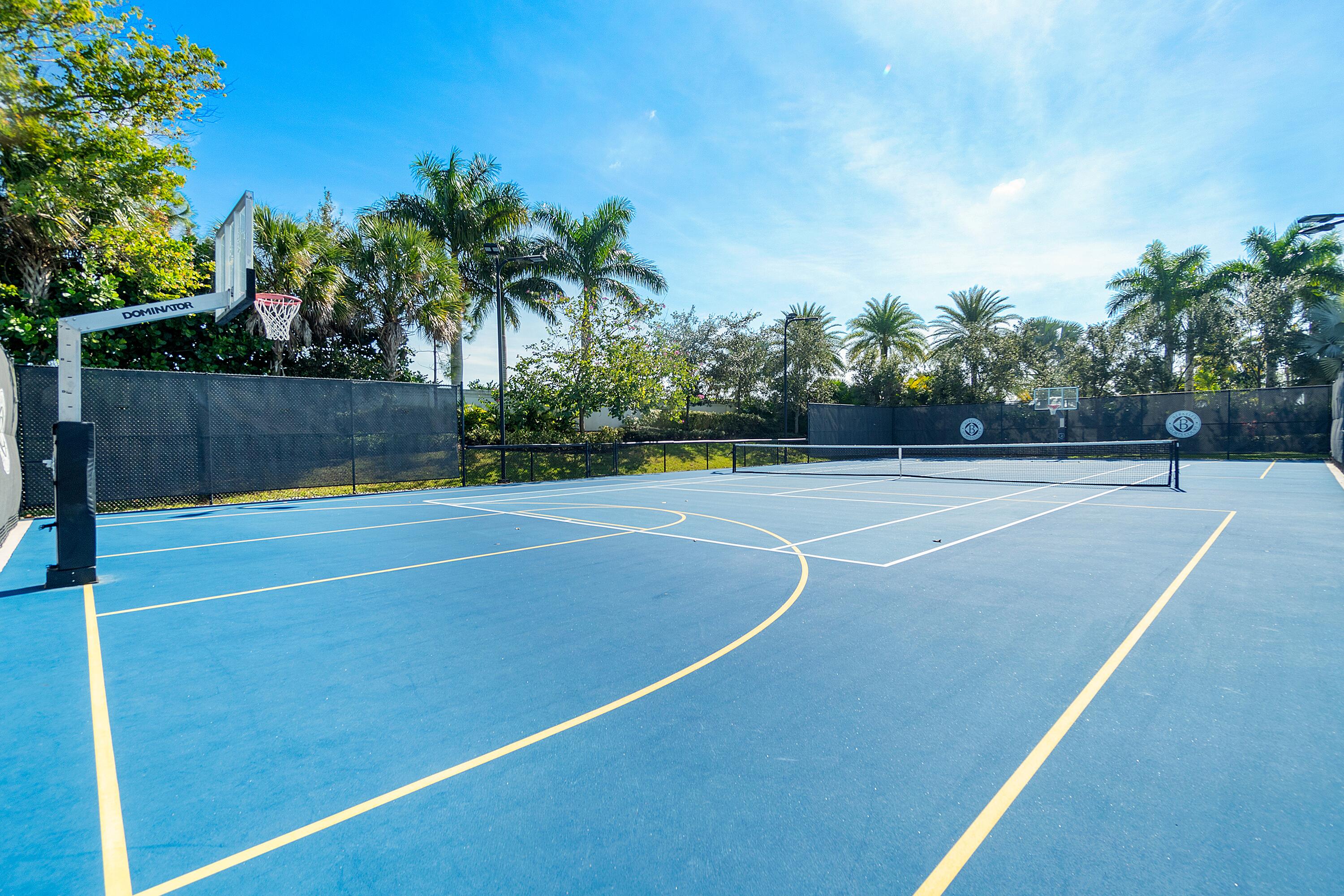 19894 Meadowside Lane