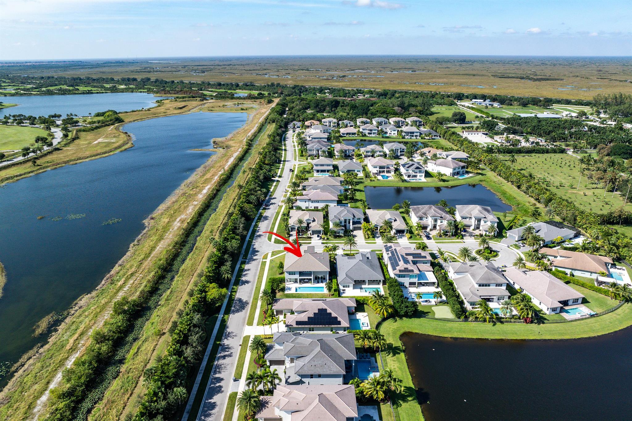 19894 Meadowside Lane