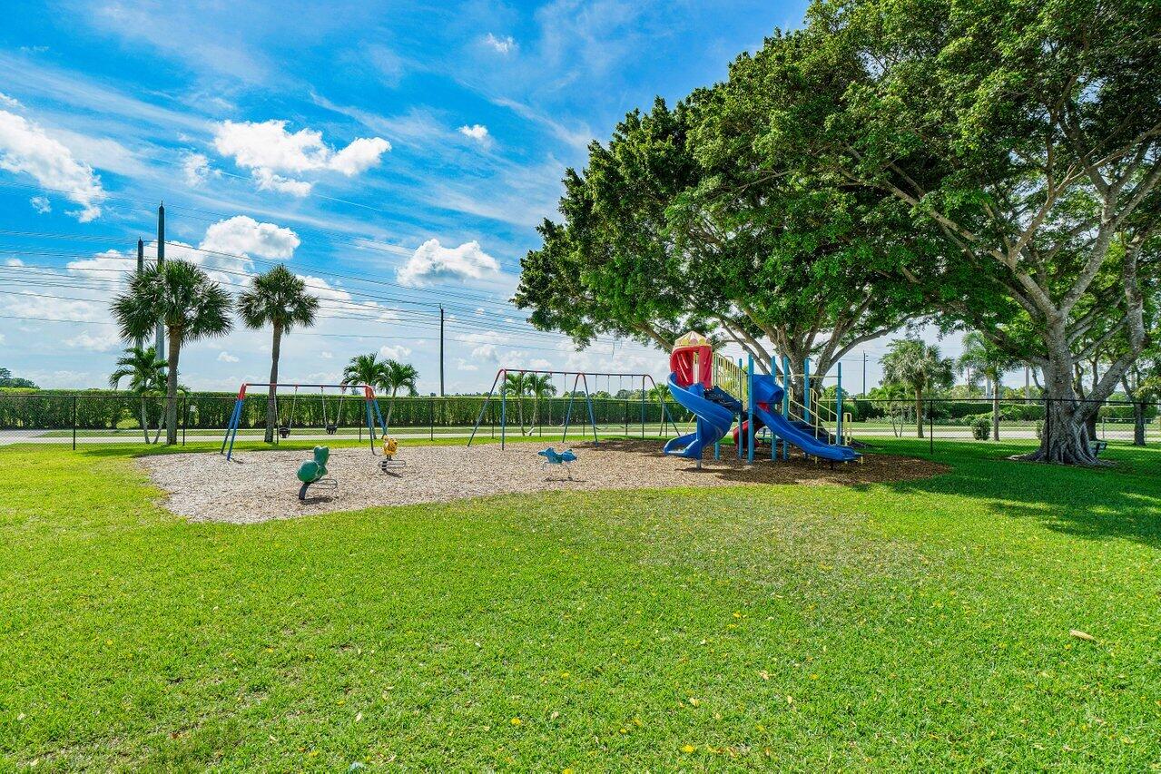 21430 Millbrook Court, Boca Raton