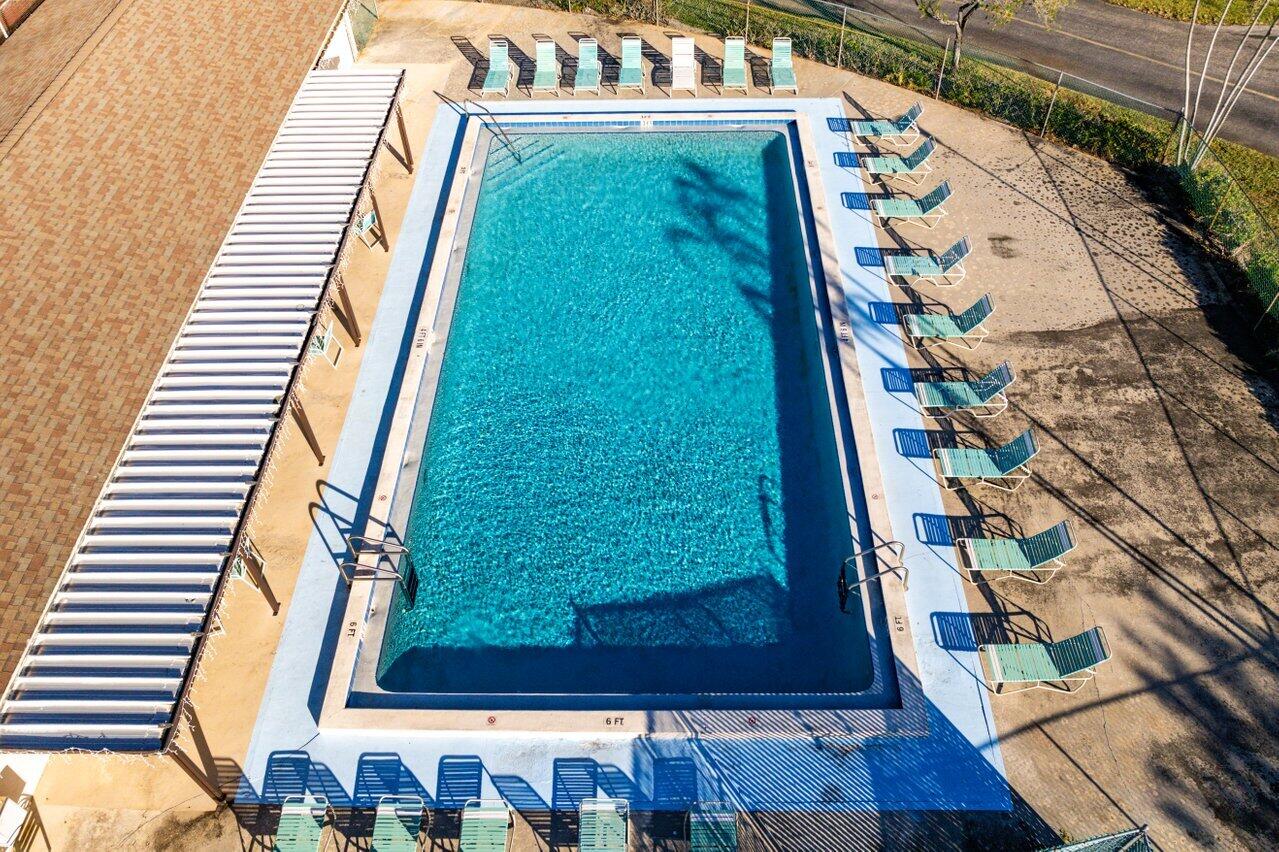 8171 Ambach Way, Hypoluxo