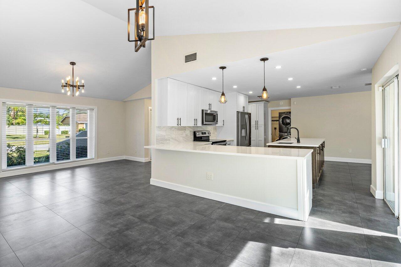 3836 NW 9th Street