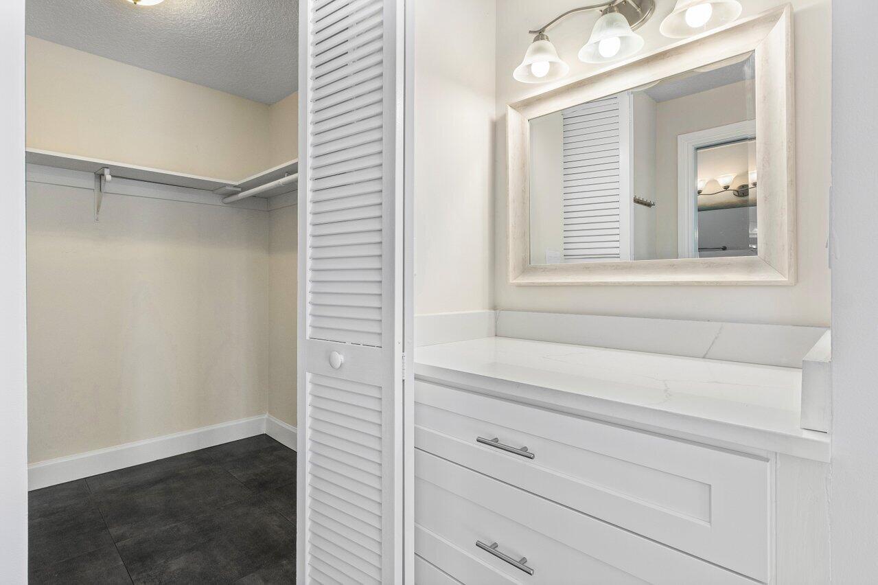 3836 NW 9th Street