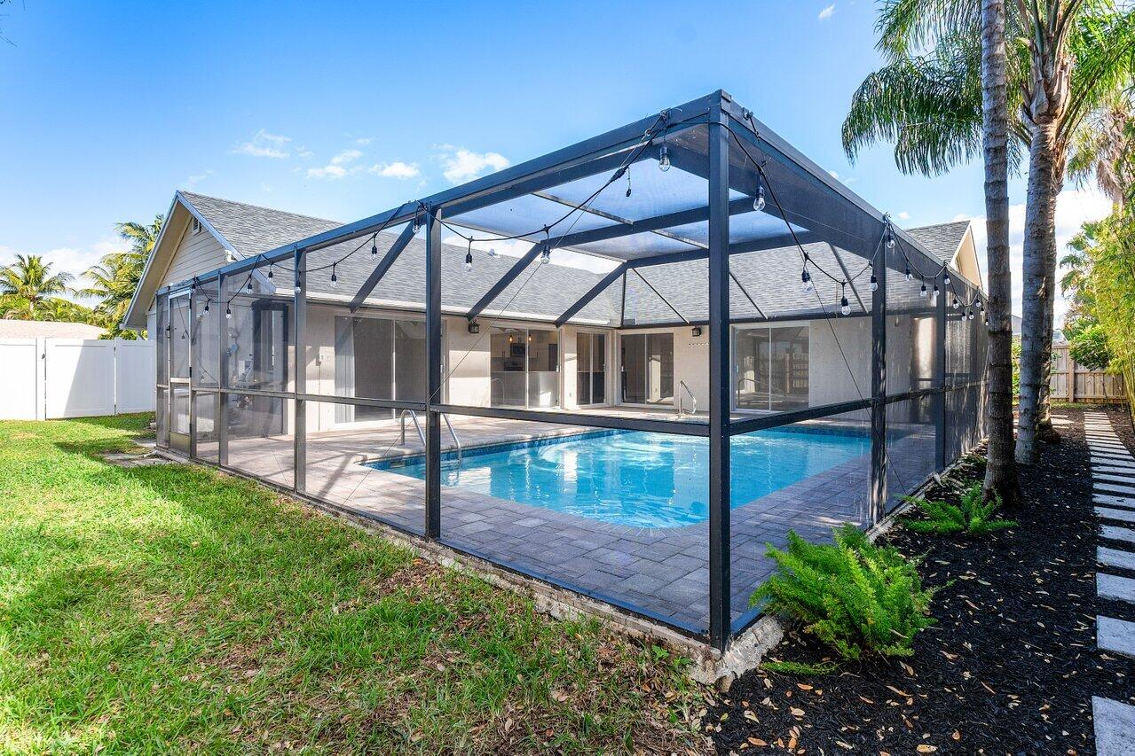 3836 NW 9th Street