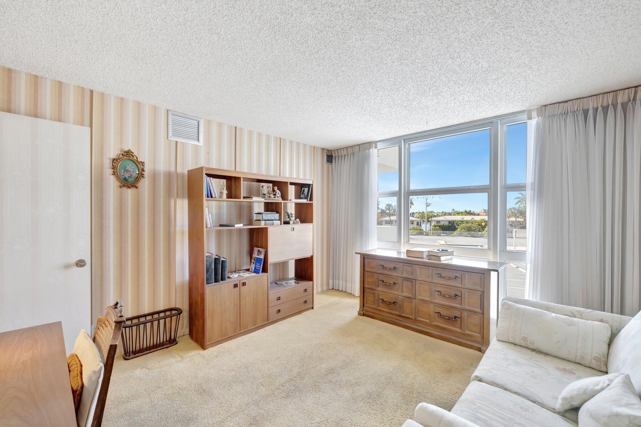 2841 N Ocean Boulevard 307