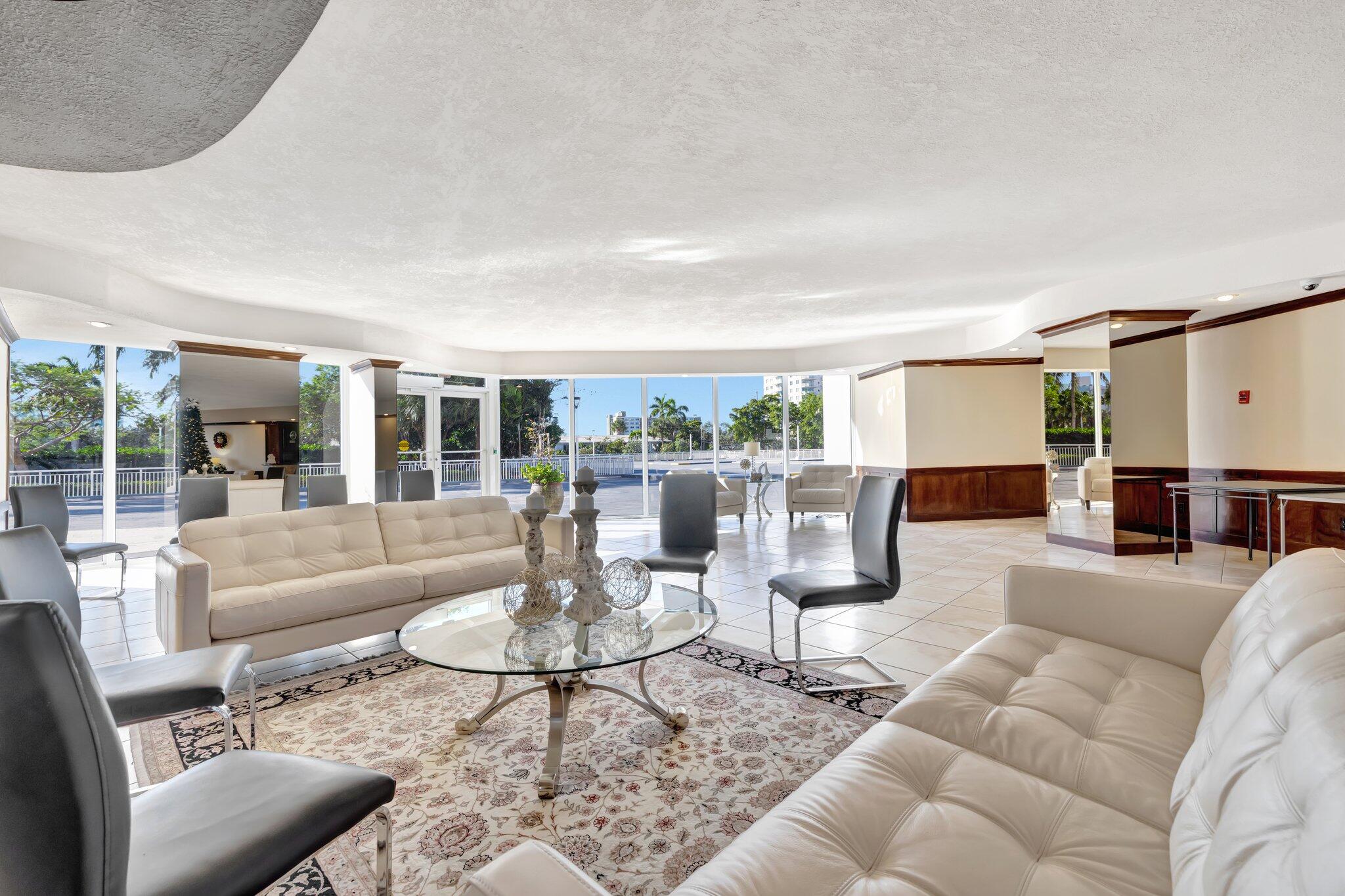 2841 N Ocean Boulevard 307