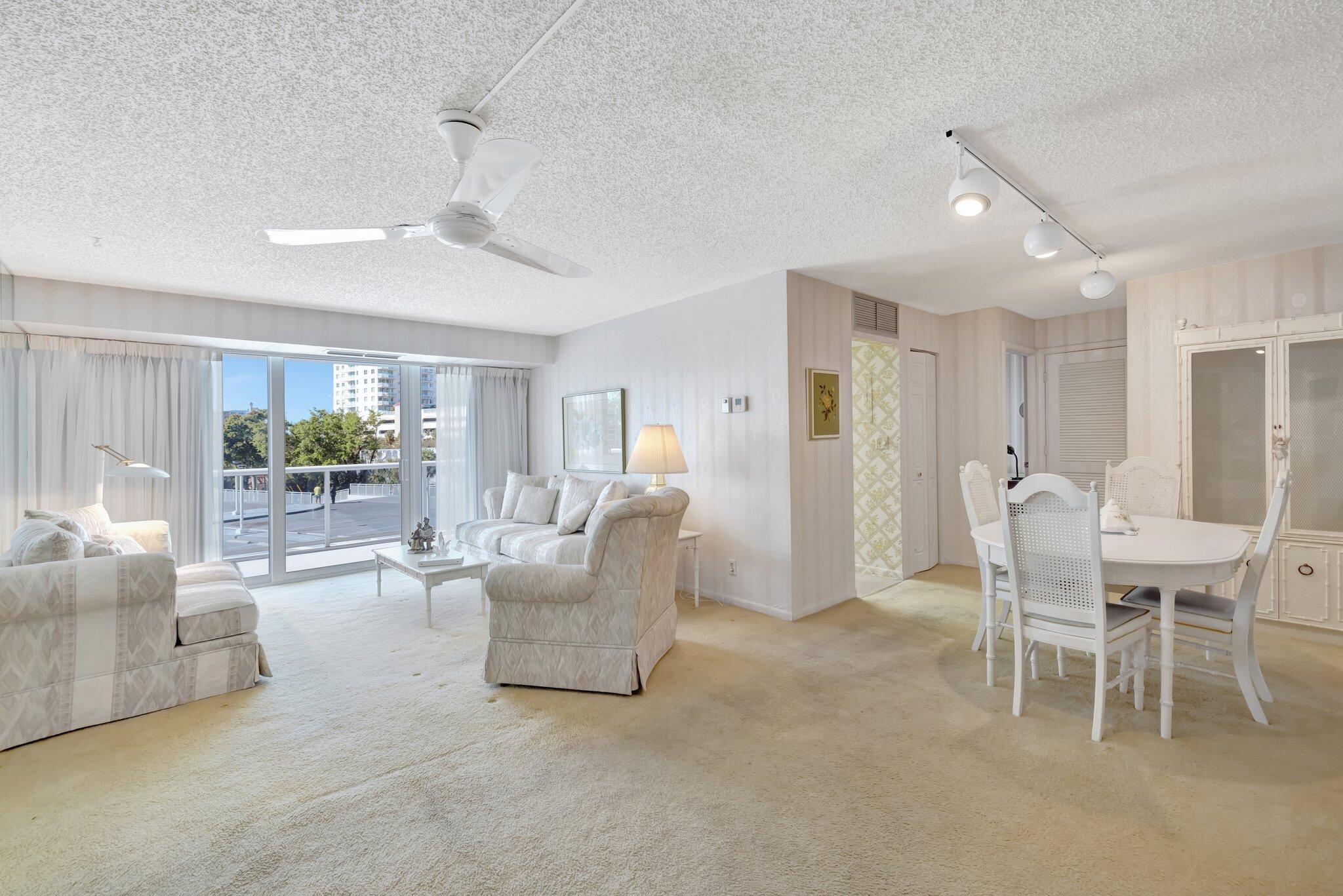 2841 N Ocean Boulevard 307