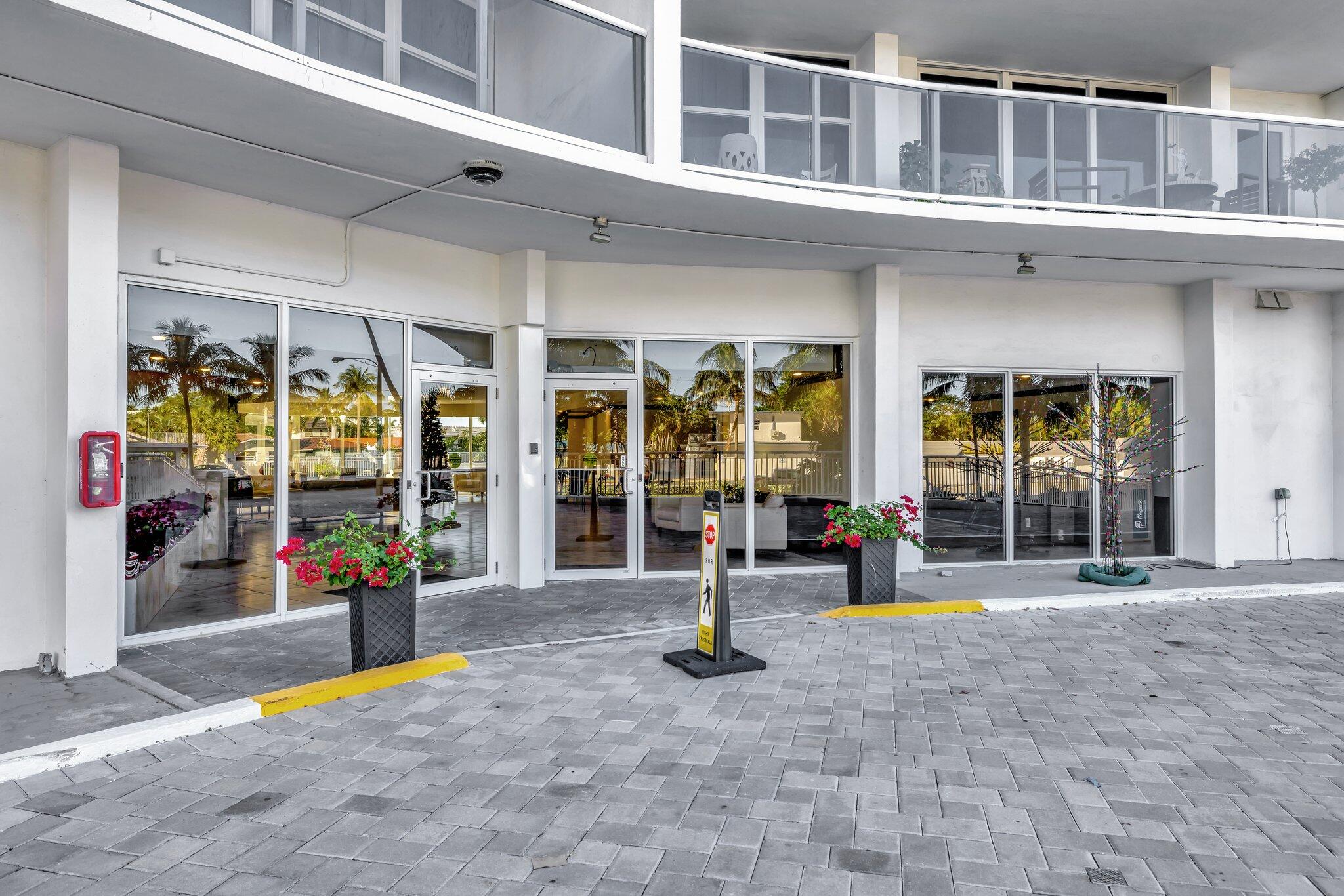 2841 N Ocean Boulevard 307